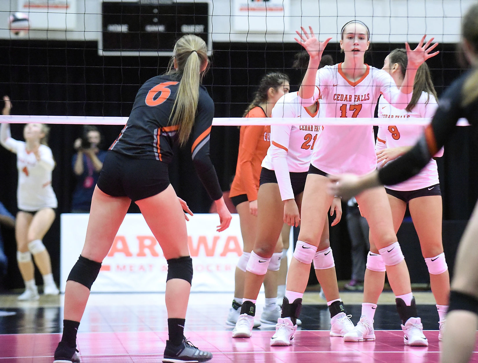 Iowa State Volleyball Cedar Falls vs. Linn-Mar